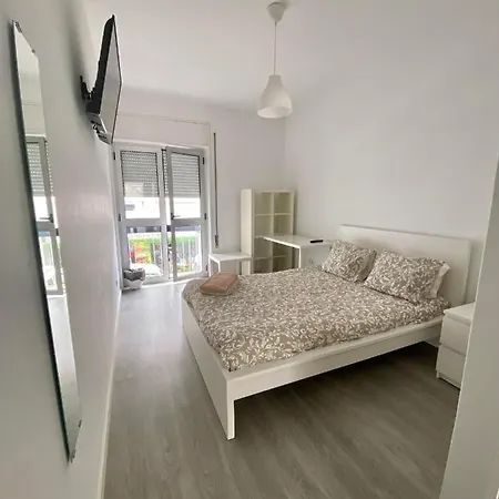 Moreira's Past3 Konukevi Porto