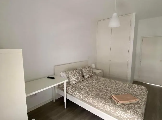 Moreira's Past3 Vendégház