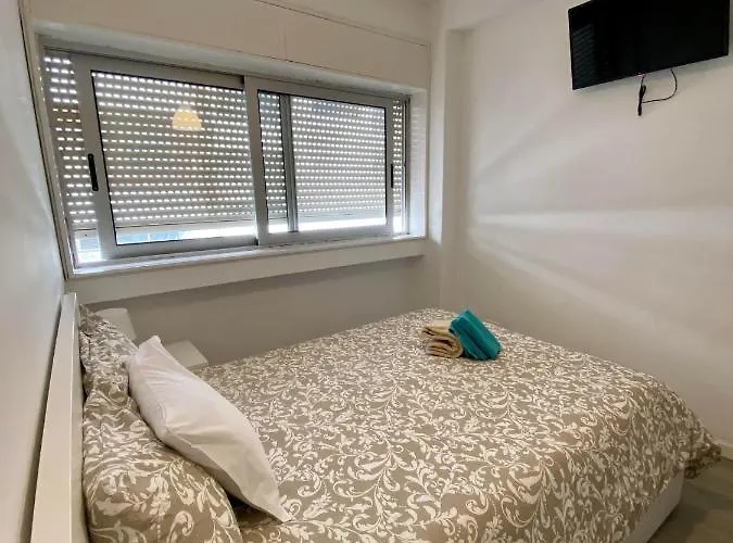 Moreira's Past3 * Porto